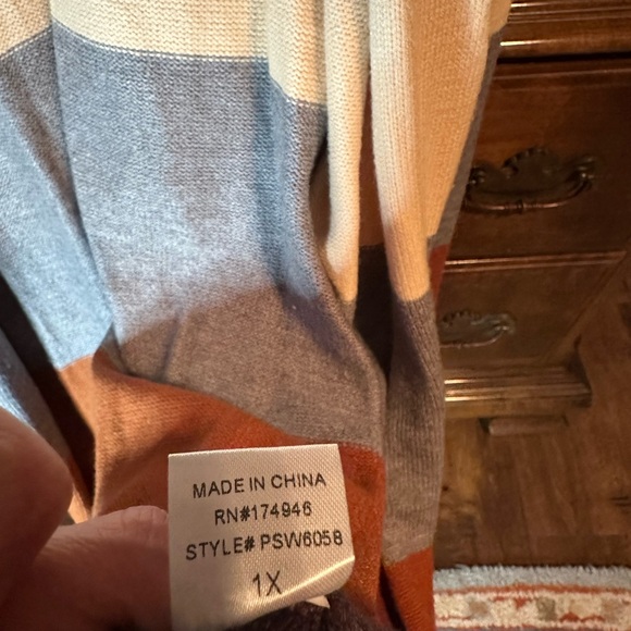 Striped Colorblock Cardigan - Picture 4 of 5